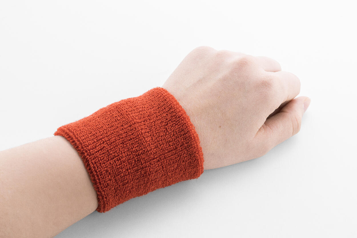 Narukvica Sweber AP761057 red 64×73 mm-1