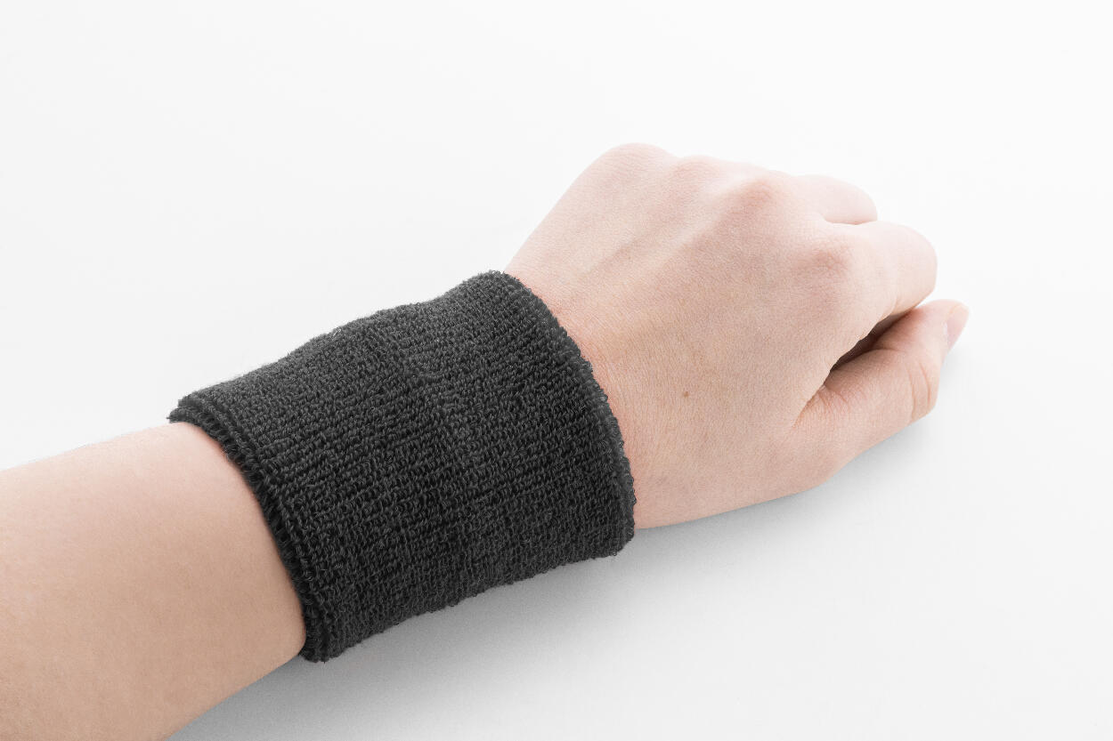 Narukvica Sweber AP761057 black 64×73 mm-1