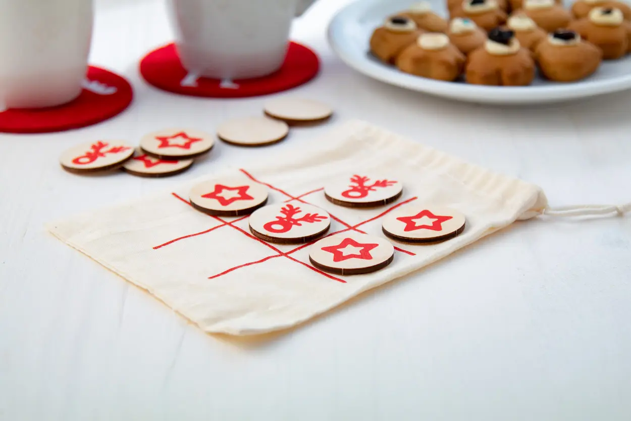 Igra križić kružić OXO Xmas AP716432 natural-2