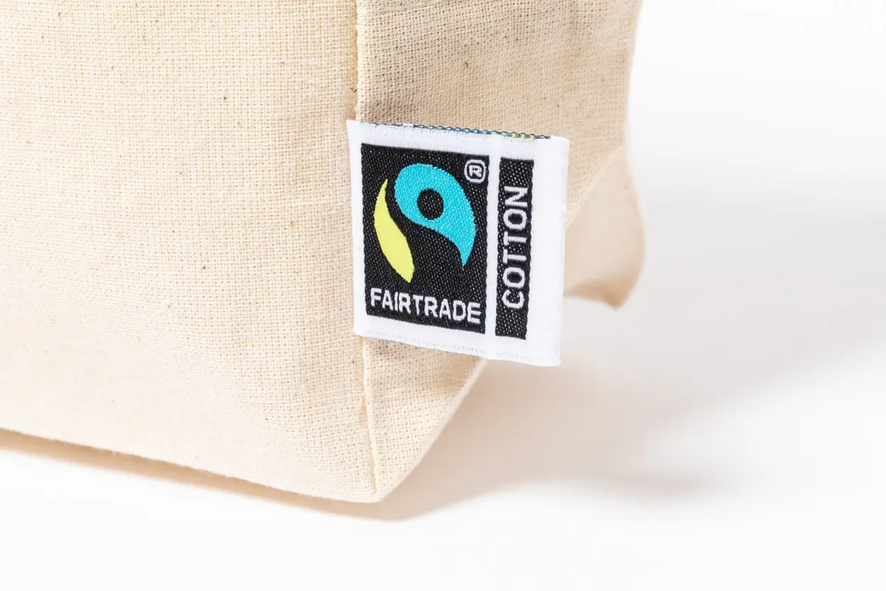 Fairtrade kozmetička torbica Omilo AP722307 natural 205×140×85mm-2