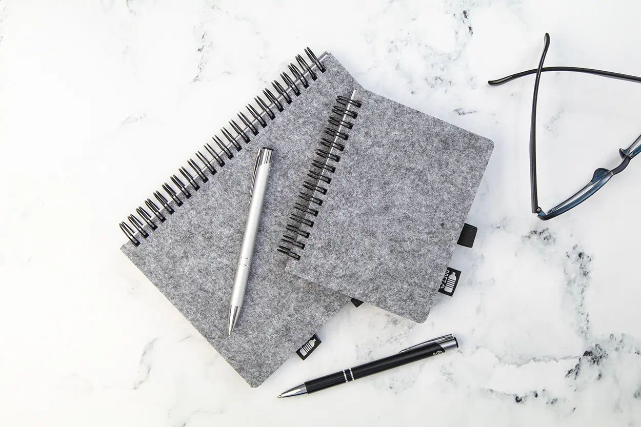 RPET Notes Felbook A5 AP800510 grey-2