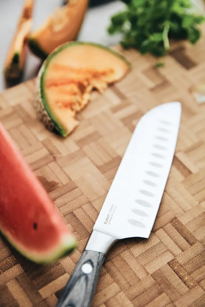 Santoku nož VINGA Kaiser V1653 steel-5