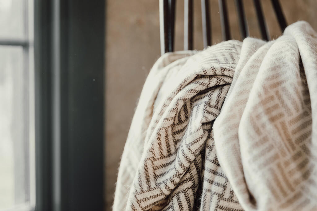 Deka VINGA Lenox V19454 brown-19