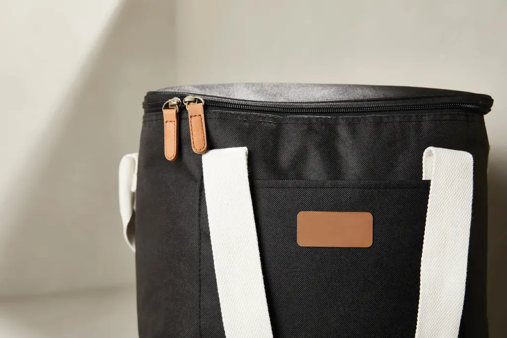 Velika rashladna torba Sortino VINGA V5131 black-10