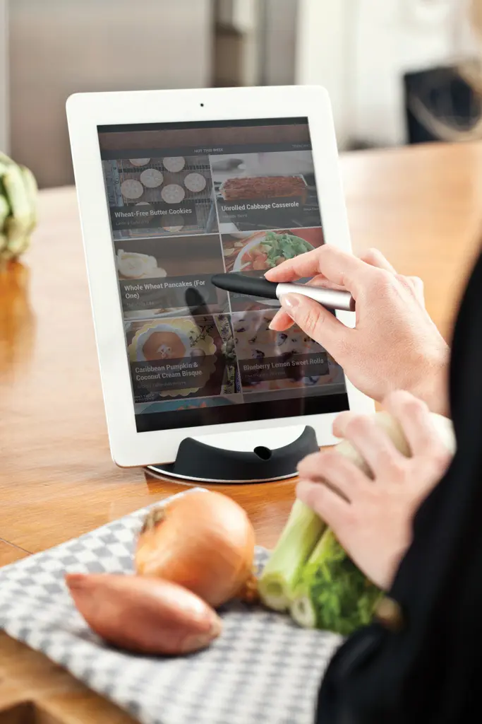 Promotivni stalak za tablet Chef s olovkom P261.17 black-8