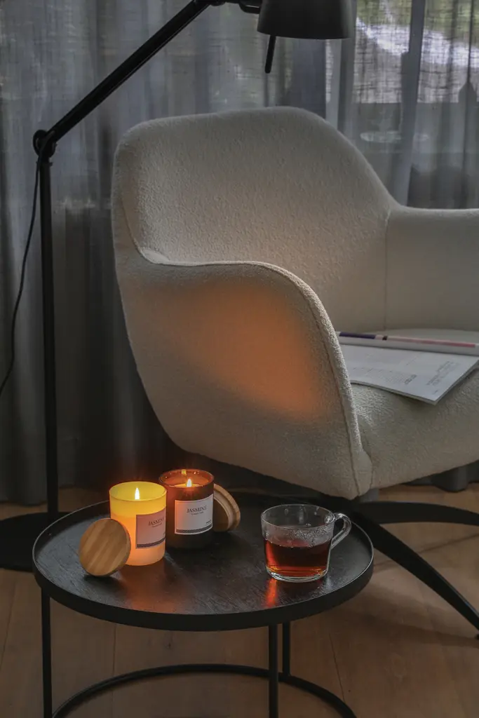 Mirisna svijeća s poklopcem Ukiyo P262.94 white-9