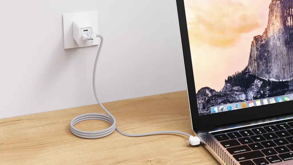 Magnetni kabel Urban Vitamin Stockton 65W P302.71 white-9