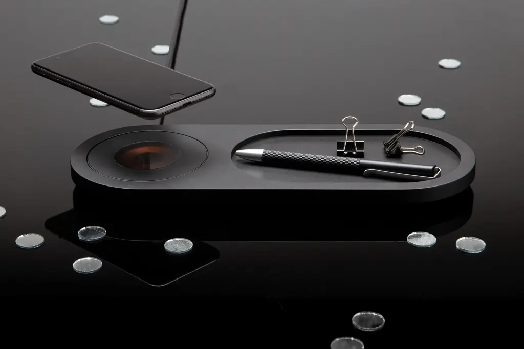 Bežični punjač 10W sa stolnim organizatorom P308.59 black-8