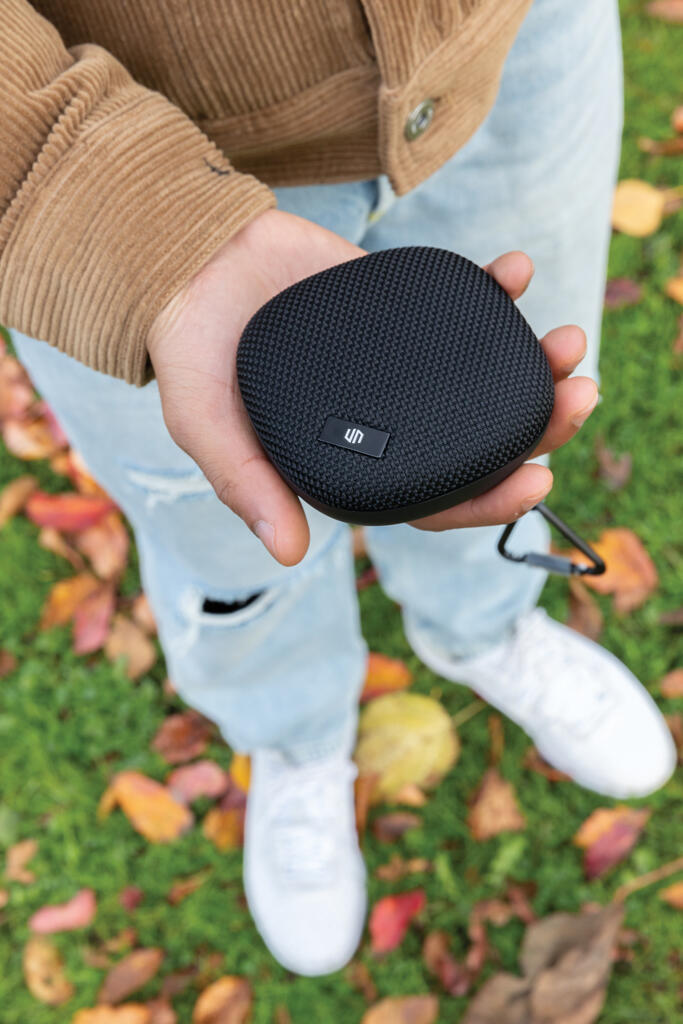 Vodootporan zvučnik 5W Urban Vitamin Hayward IPX7 P329.91 black-16 Vodootporan zvučnik 5W Urban Vitamin Hayward IPX7 P329.91 black-16