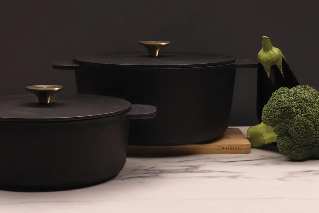 Velika tava od lijevanog željeza Ukiyo P431.02 black-10