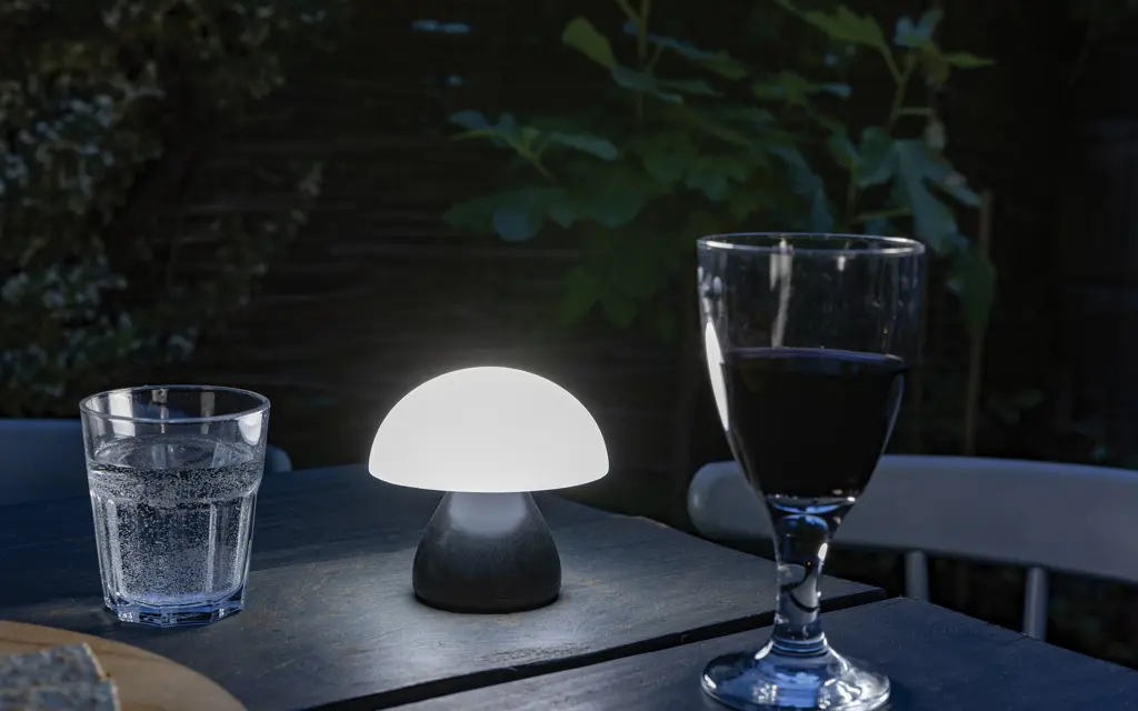Stolna USB lampa od reciklirane plastike Luming RCS P513.74 black-5