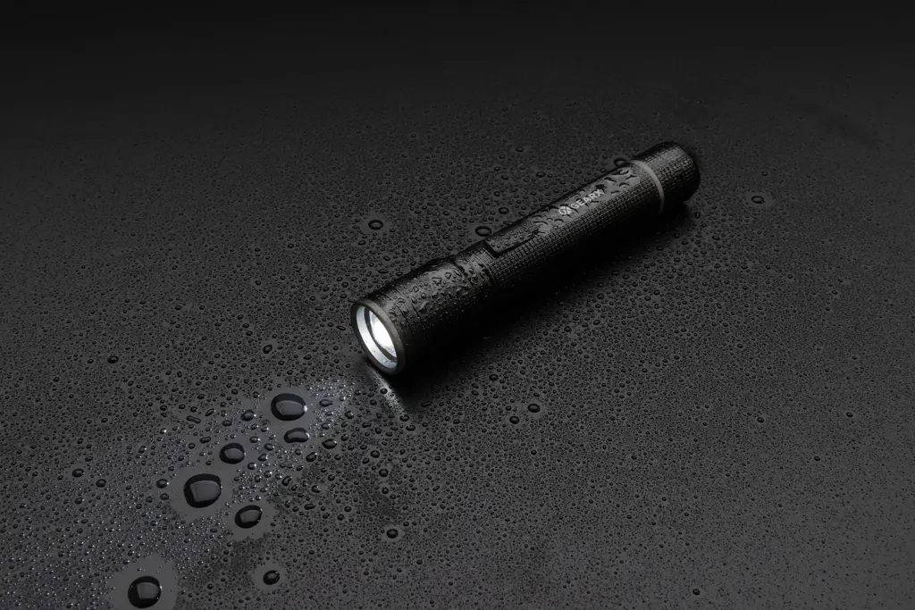 Punjiva USB svjetiljka Gear X RCS P513.90 black-9