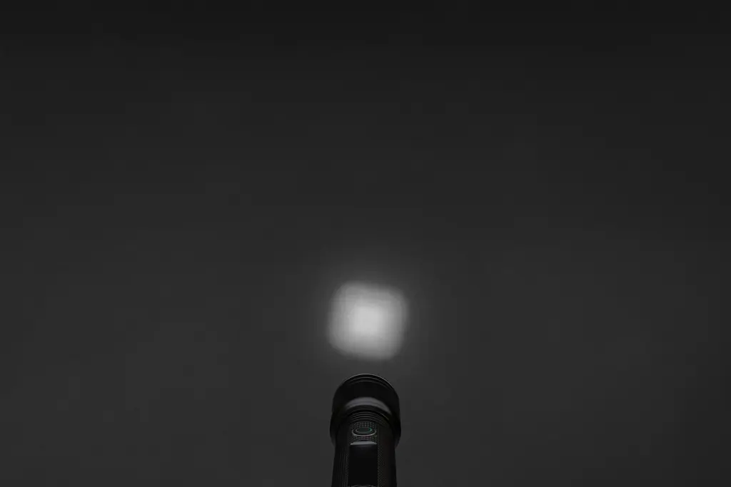 Baterijska lampa RCS punjiva P513.93 black-11