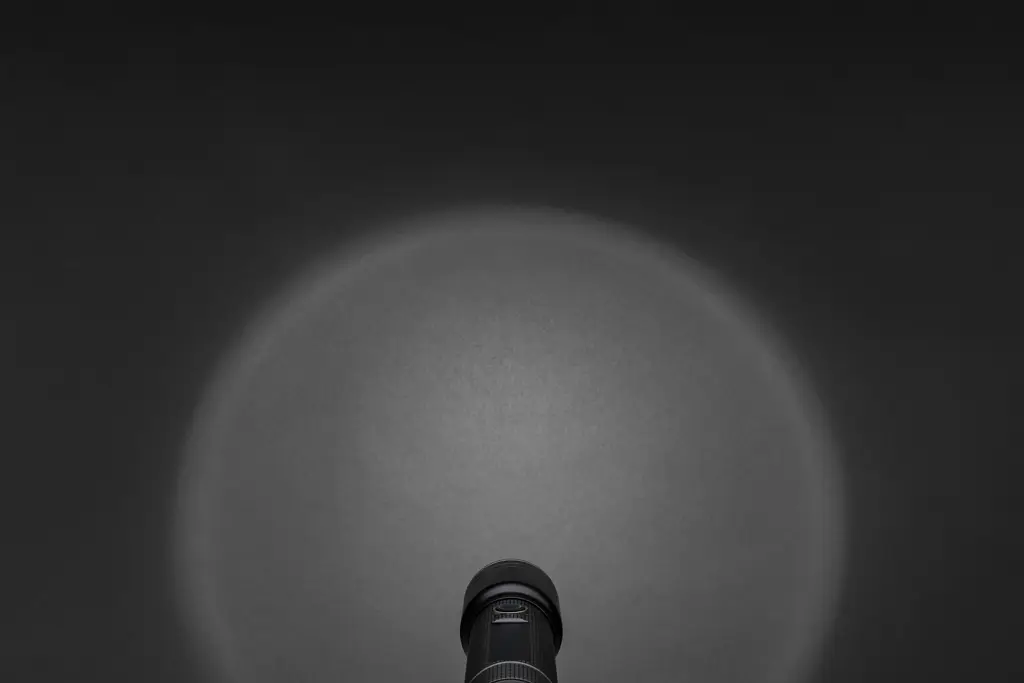 Baterijska lampa RCS punjiva P513.93 black-12