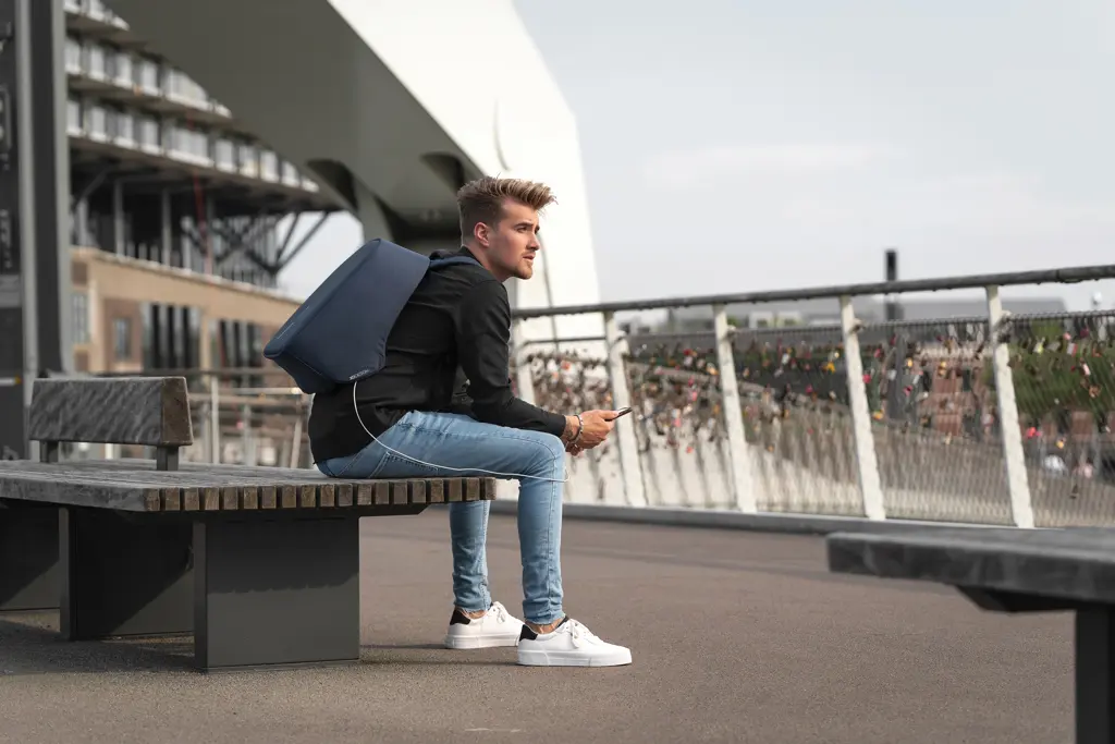 Ruksak Bobby Hero Regular sa zaštitom od krađe P705.29 light blue-20
