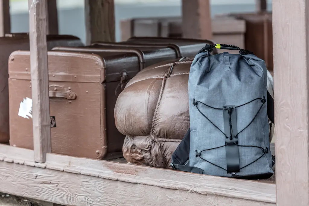 Protuprovalni ruksak Bobby Urban Lite P705.50 grey-17