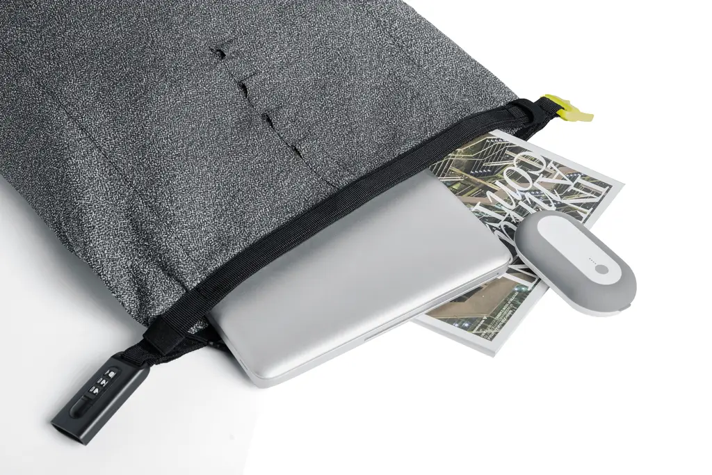 Protuprovalni ruksak Bobby Urban P705.64 grey-17