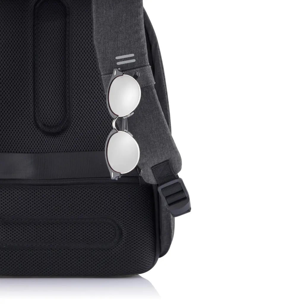 Ruksak Bobby Hero Small sa zaštitom od krađe P705.70 black-7