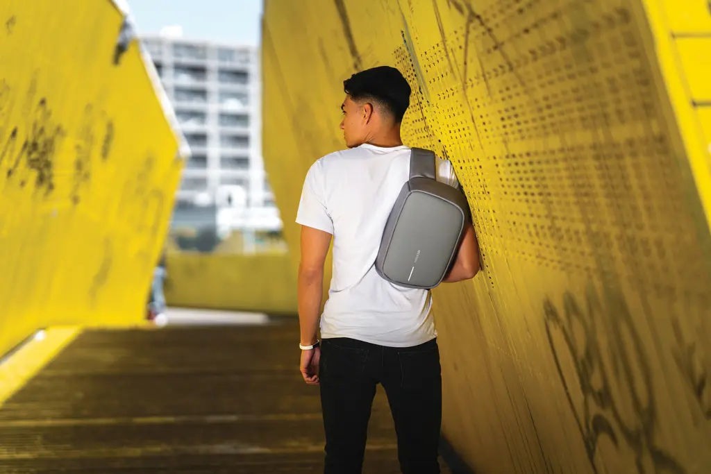 Ruksak Bobby Sling P705.78 grey-22