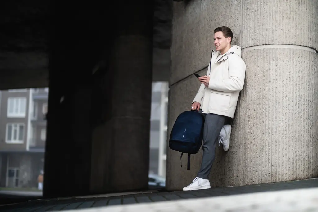 Ruksak Bobby Soft sa zaštitom od krađe P705.79 navy-23