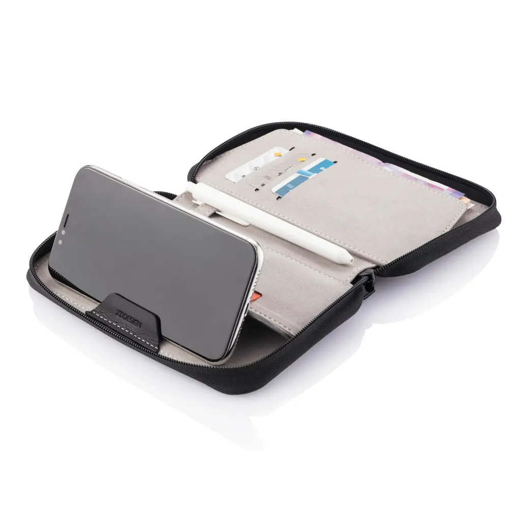 Futrola za putovnicu P705.82 black-6
