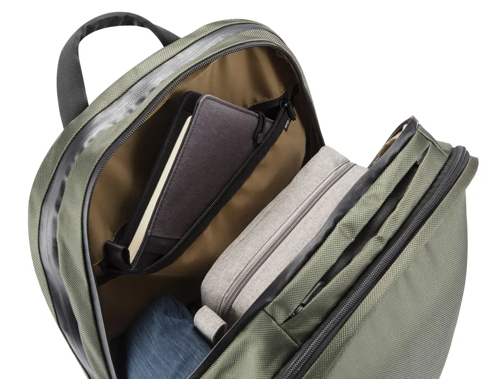 Ruksak Bobby Explore P705.91 green-10