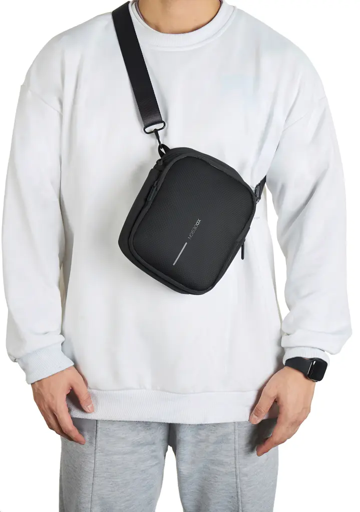 Torbica za rame Boxy Sling P705.95 black-16