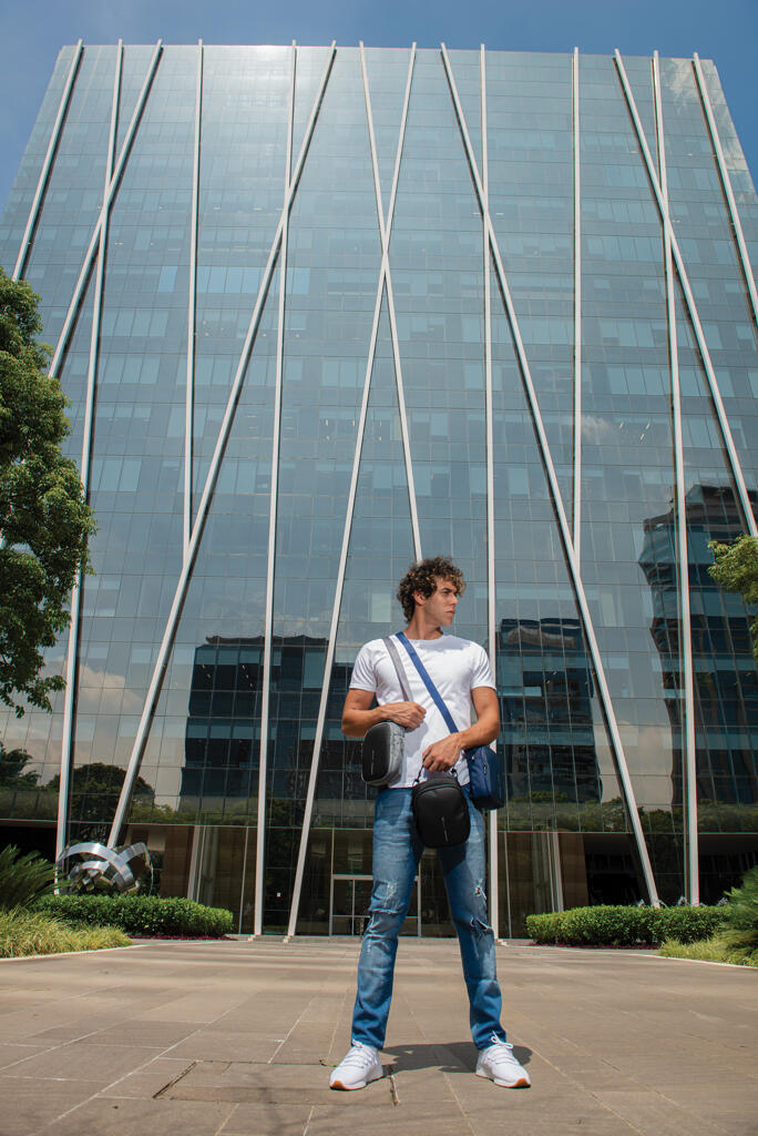 Torbica za rame Boxy Sling P705.95 navy-25