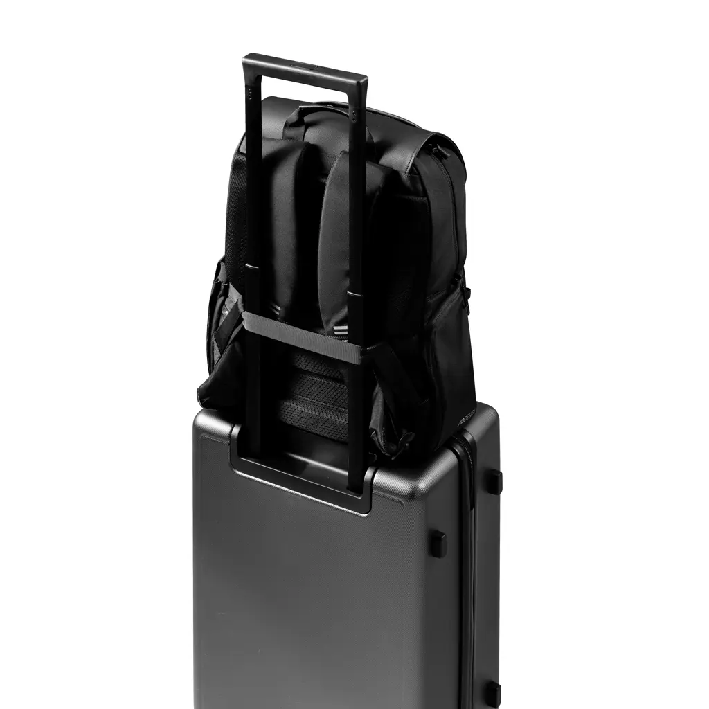 Ruksak XD Design Soft Daypack P705.98 black-18