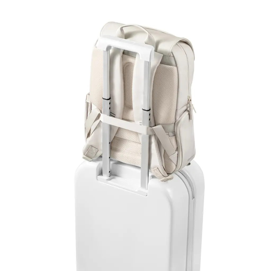Ruksak XD Design Soft Daypack P705.98 beige-18