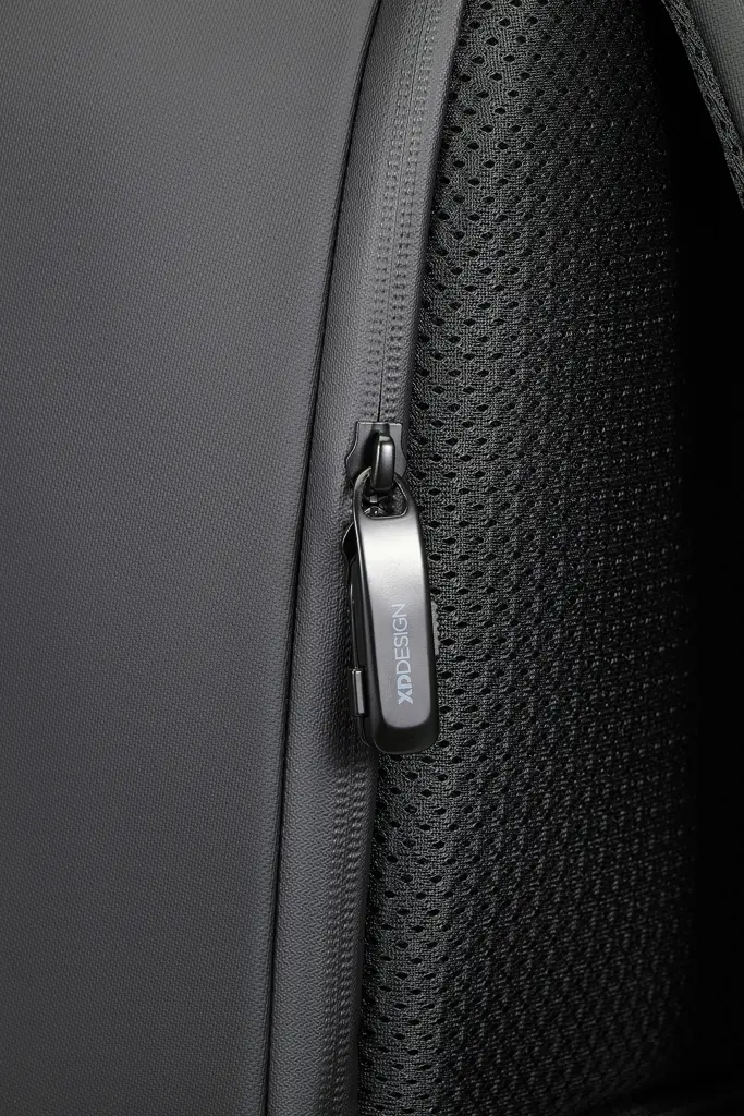 Ruksak Bobby Edge P706.25 black-12