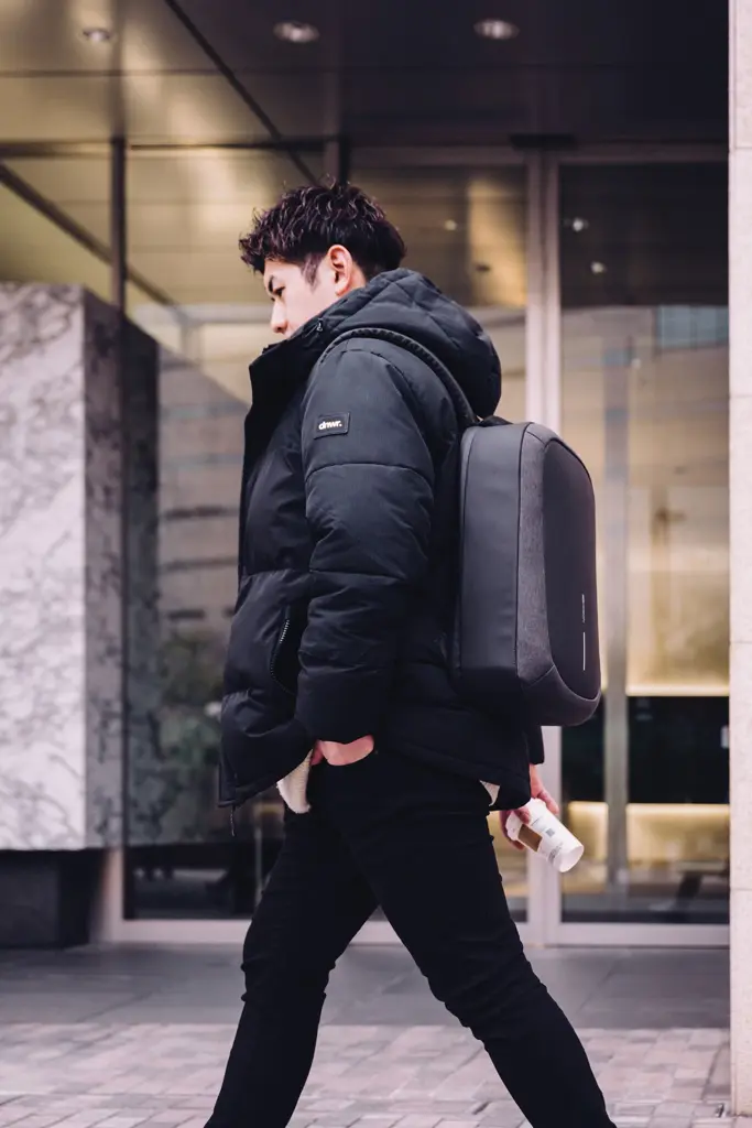 Ruksak Bobby Edge P706.25 black-52