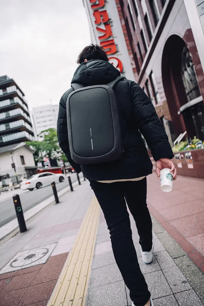 Ruksak Bobby Edge P706.25 black-53