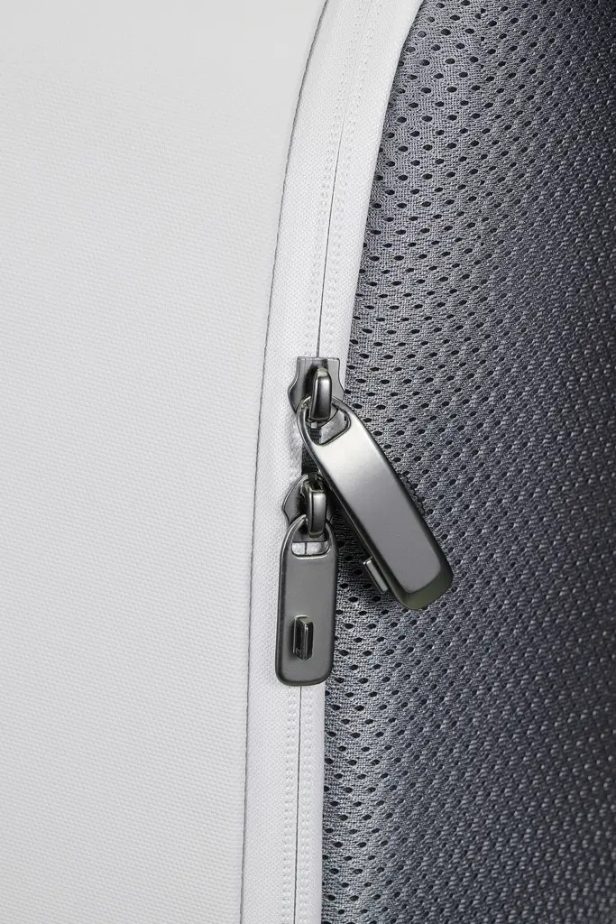 Ruksak Bobby Edge P706.25 off white-11