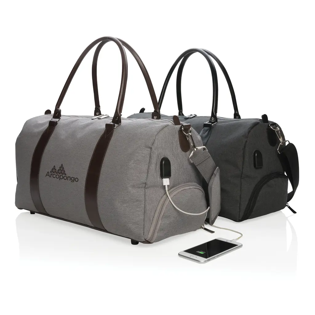 Vikend torba sa USB A izlazom P707.05 black-9