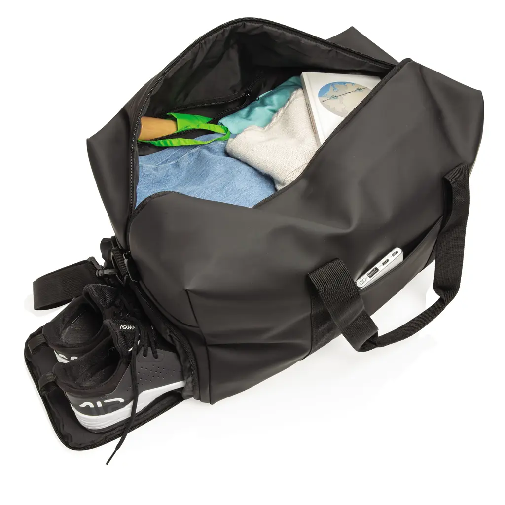 Vikend torba od umjetne kože P707.06 black-7