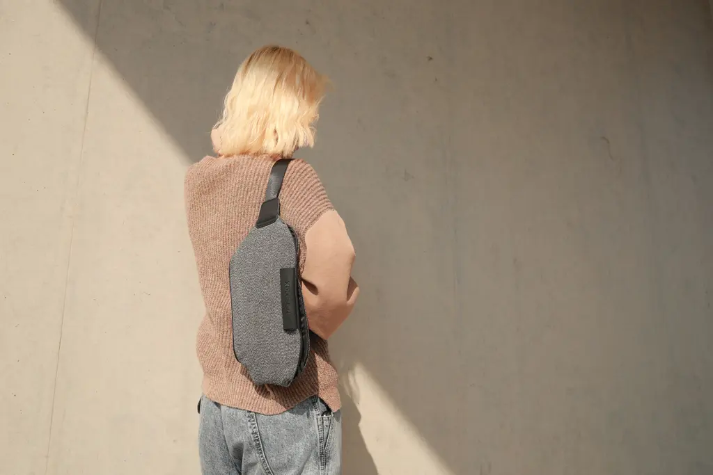 Torbica oko struka Bumbag P730.06 grey-25