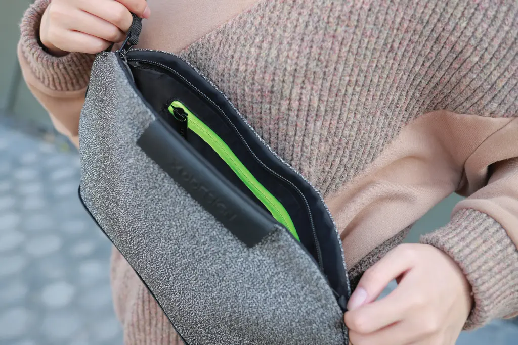 Torbica oko struka Bumbag P730.06 grey-29