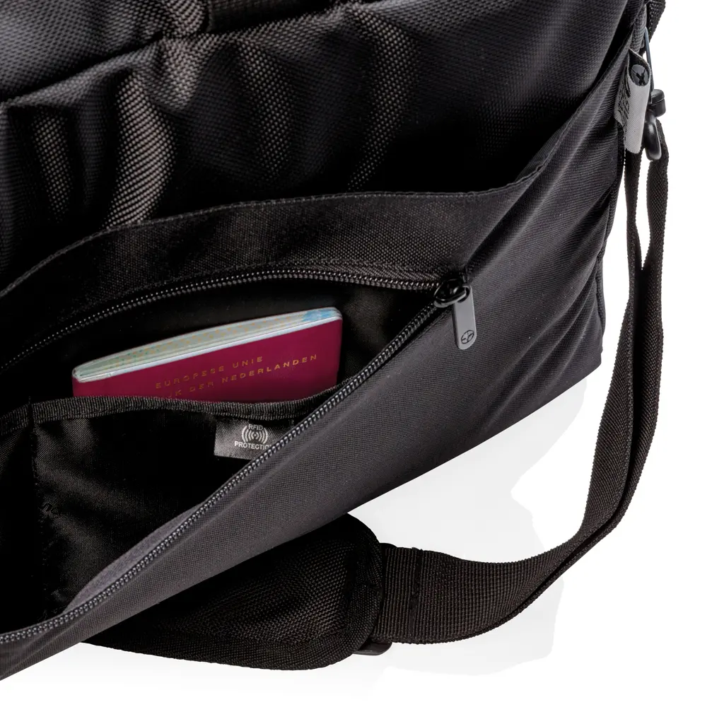 Putna torba Swiss Peak RFID P762.27 black-9