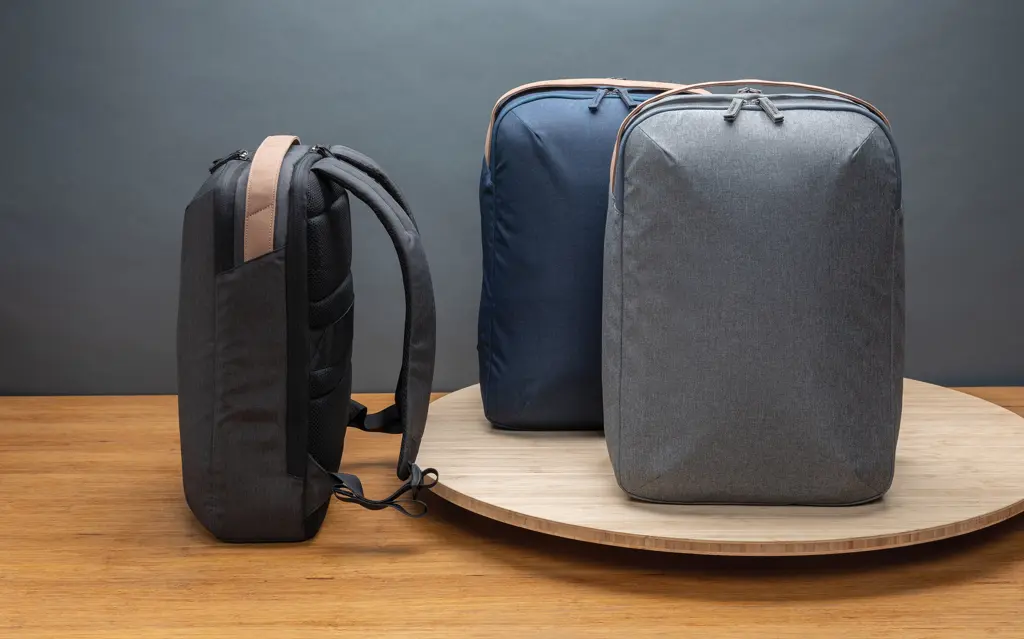 Ruksak za laptop Impact AWARE™ 300D dvobojni deluxe 15,6" P762.91 navy-11