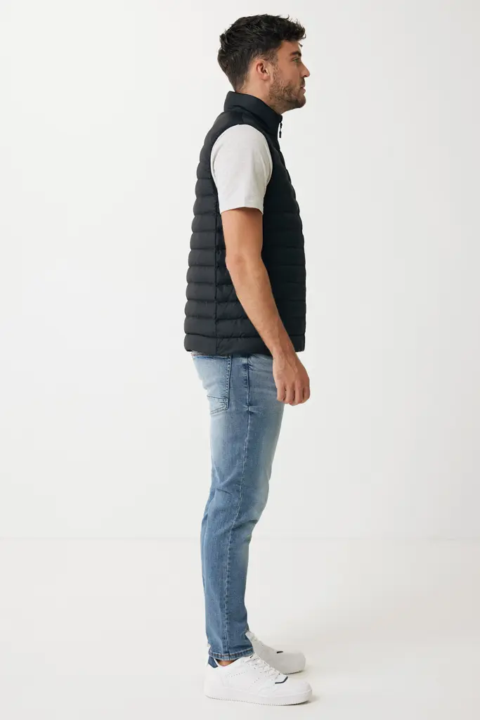 Iqoniq Meru grijač za muškarce od recikliranog poliestera T1702 black 4XL-16