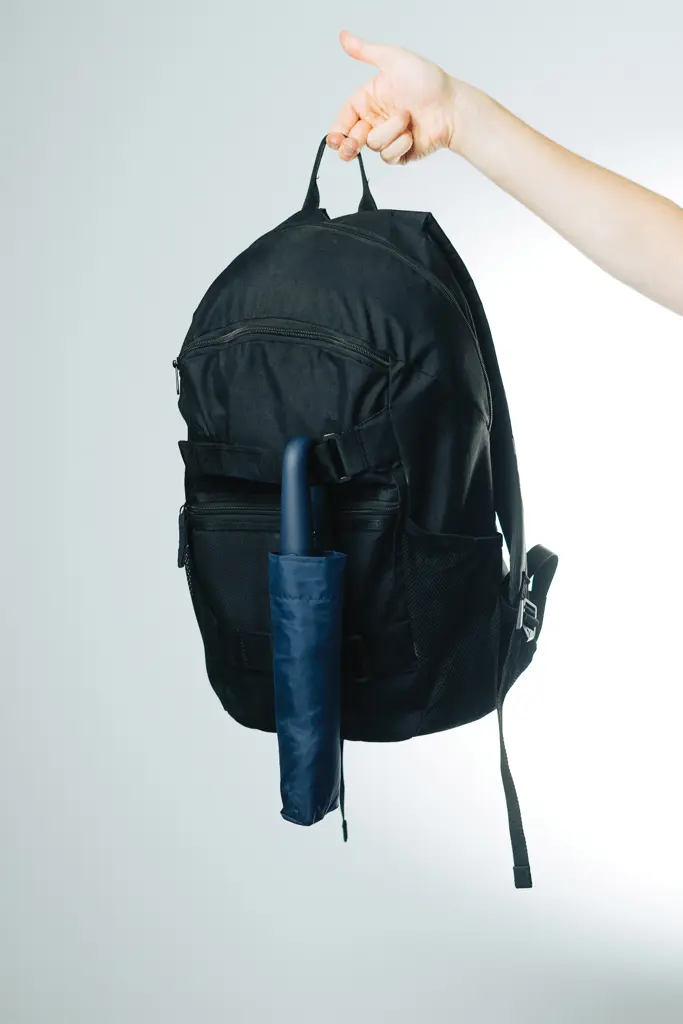 Kišobran s karabinerom Yara 21" AWARE™ RPET P850.71 navy-9