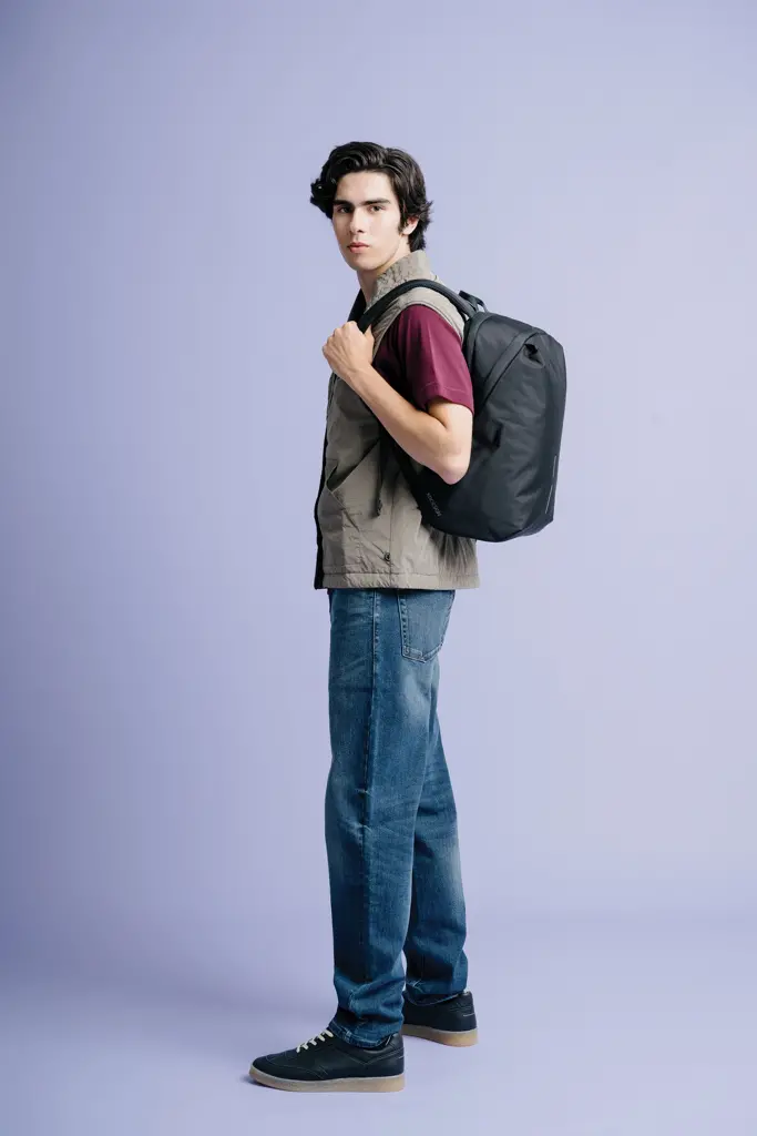 Ruksak Bobby Soft sa zaštitom od krađe P705.79 black-28