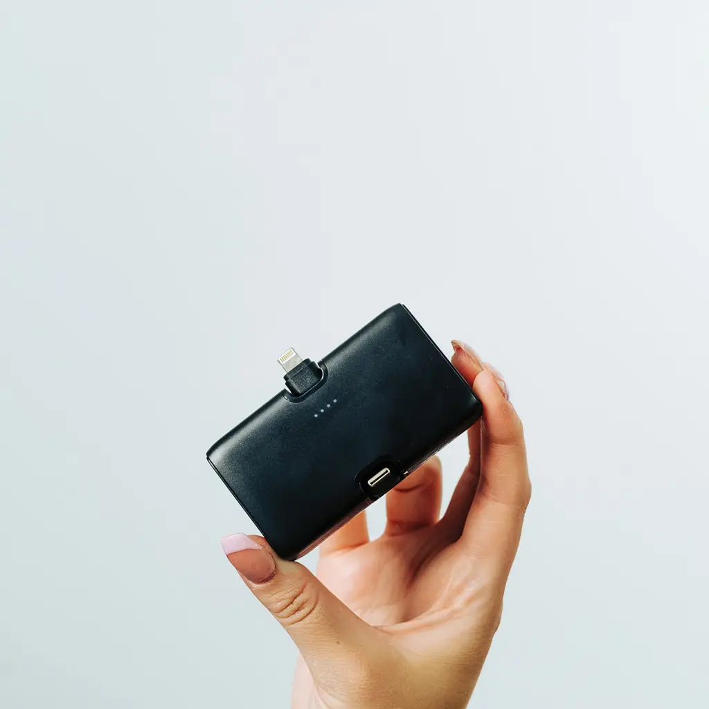 Power bank Urban Vitamin Los Angeles 20W P322.85 black-16