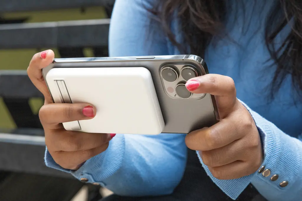 Magnetski Power bank 5000 mah 5 W Zen RCS P322.90 white-12