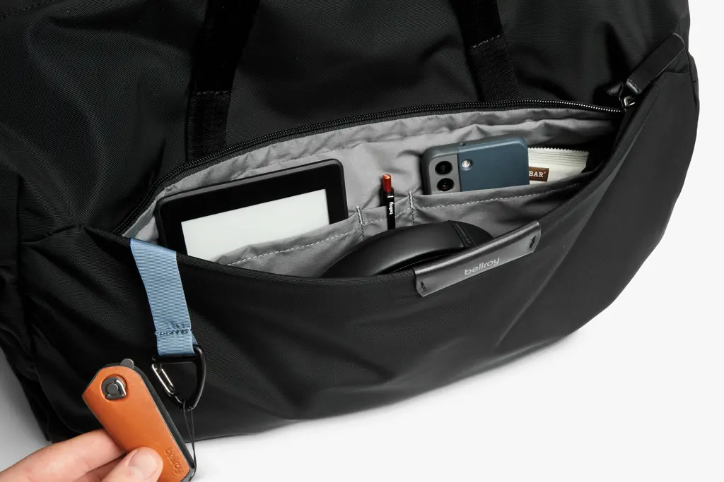 Klasični ruksak Bellroy 45 L P763.34 black-10