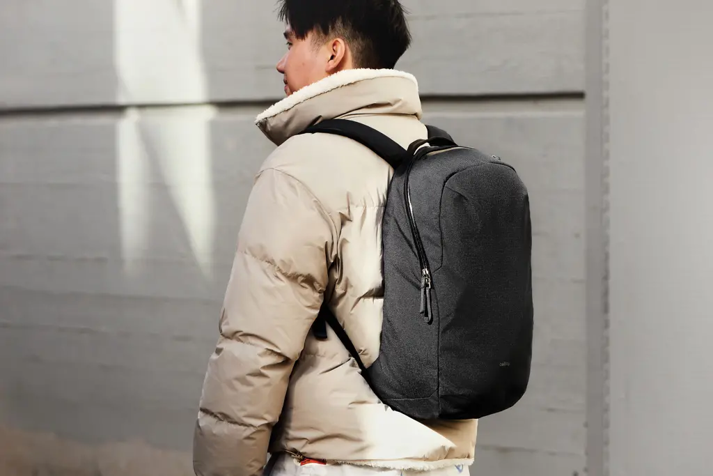 Ruksak Bellroy P763.35 black-15