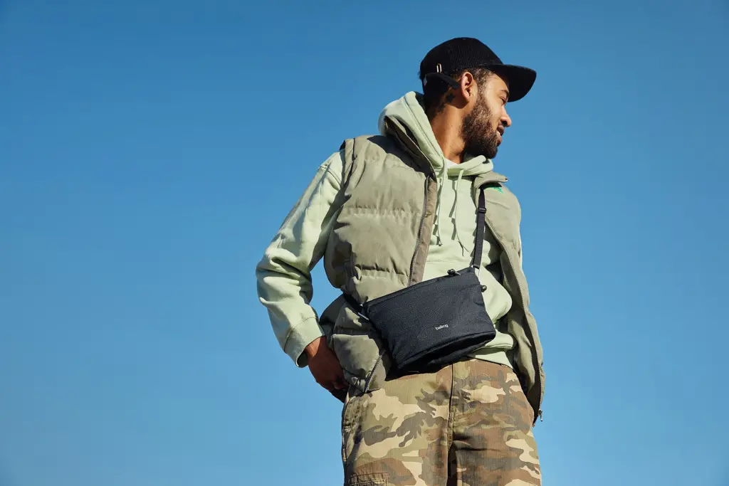 Torbica Bellroy Lite P763.38 black-15