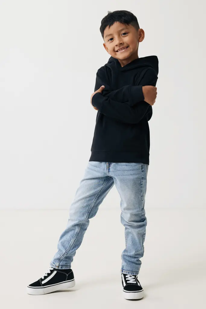Iqoniq Yengo kids recycled cotton hoodie with sidepockets-26