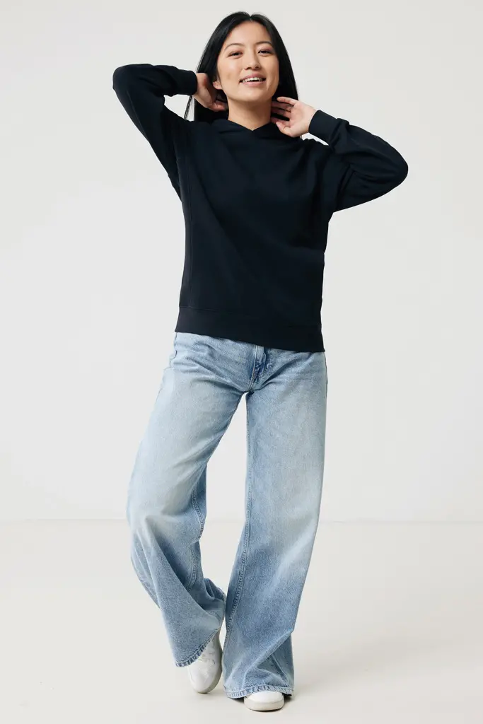 Iqoniq Yengo recycled cotton hoodie with sidepockets-14